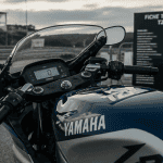 yamaha tzr 50 garée proche circuit