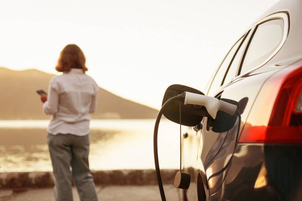 Leasing électrique : roulez neuf sans craindre la revente